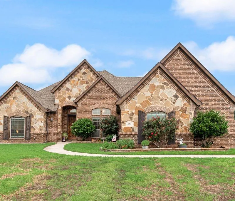 243 Miramar Circle, Weatherford TX 76085