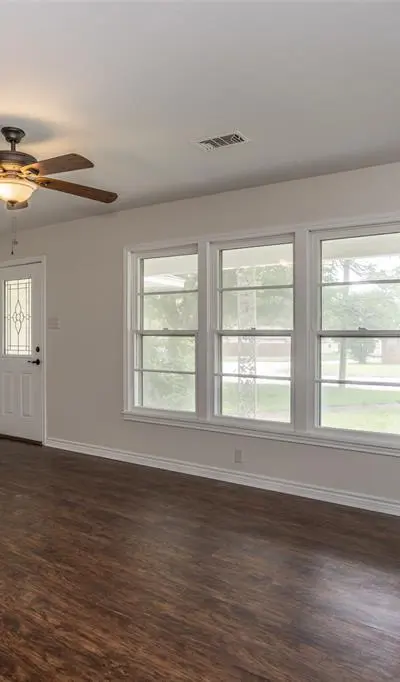 1102 Fair Avenue, Gainesville TX 76240 - Photo 2
