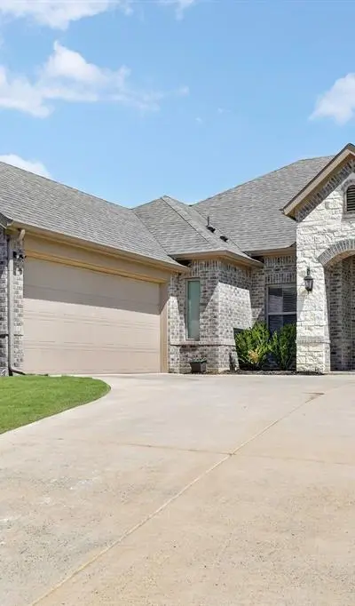 136 Gleeson Drive, Red Oak TX 75154 - Photo 5