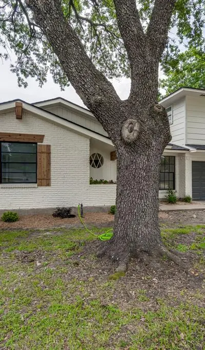 2509 Woodlawn Drive, Ennis TX 75119 - Photo 3
