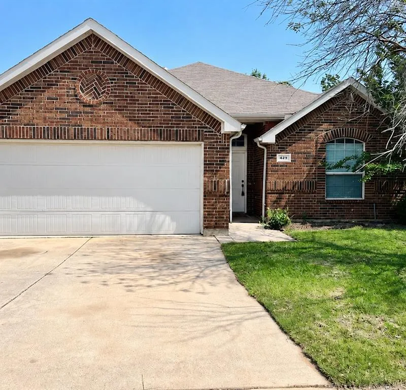 429 Angler Drive, Crowley TX 76036