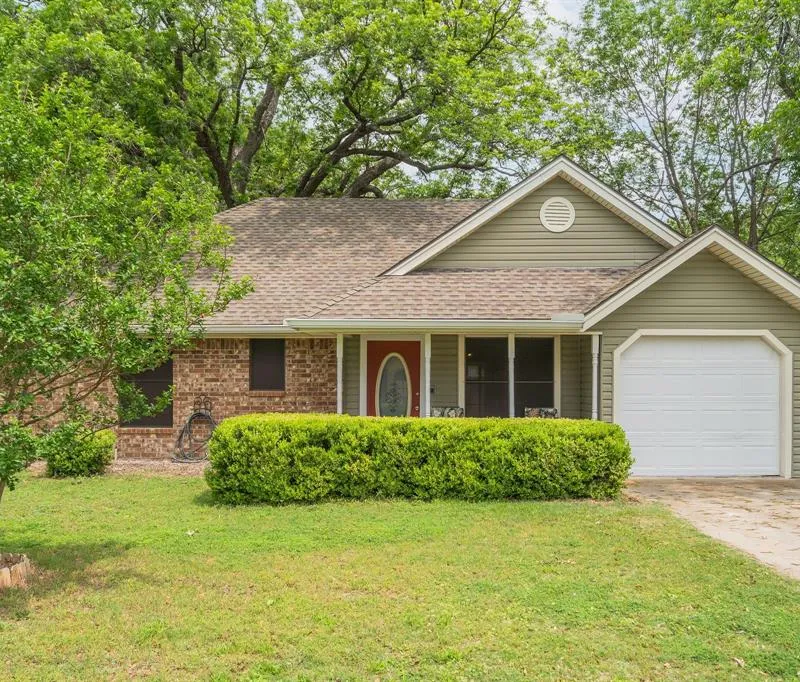 204 Joshua Street, Denton TX 76209