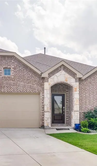 1042 Manuel Drive, Fate TX 75087
