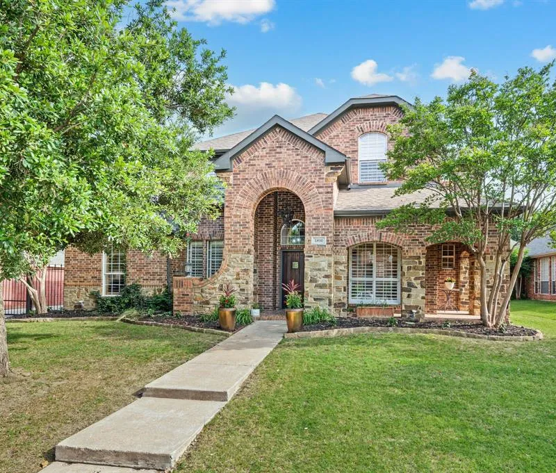 1810 Green Trail, Keller TX 76248