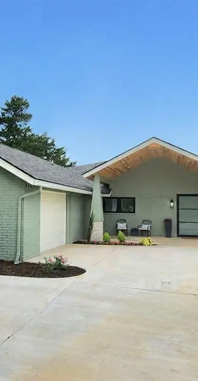 124 SEQUOYA Drive E, Lake Kiowa TX 76240 - Photo 3