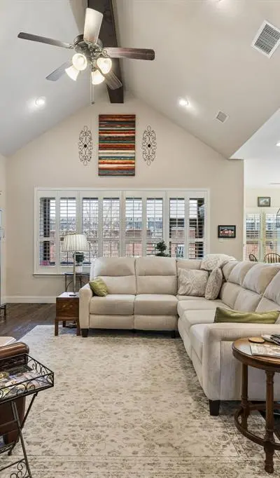 4537 Chaumont Trail, Arlington TX 76013 - Photo 4