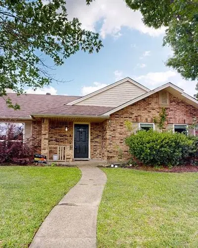 9114 Denver Street, Rowlett TX 75088