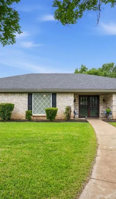 1705 Louella Court, Hurst TX 76054 - Photo 2