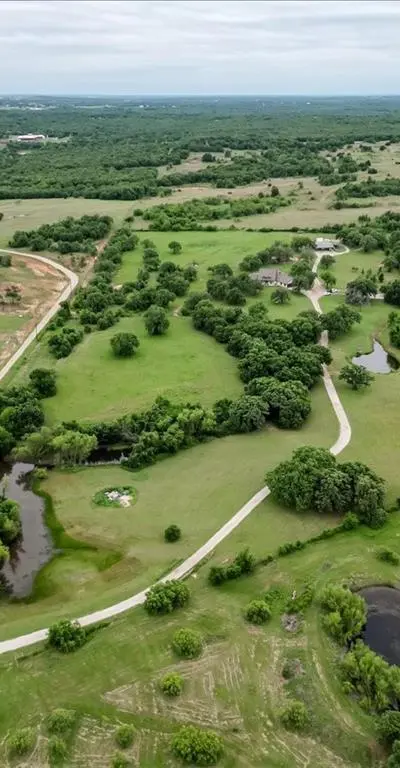 318 E Lone Star Road, Poolville TX 76487 - Photo 5
