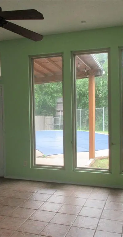 214 Westbrook Drive, Arlington TX 76002 - Photo 3