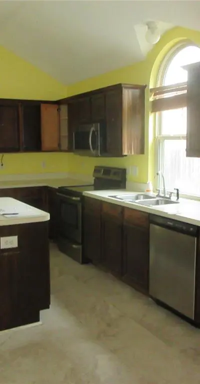214 Westbrook Drive, Arlington TX 76002 - Photo 5