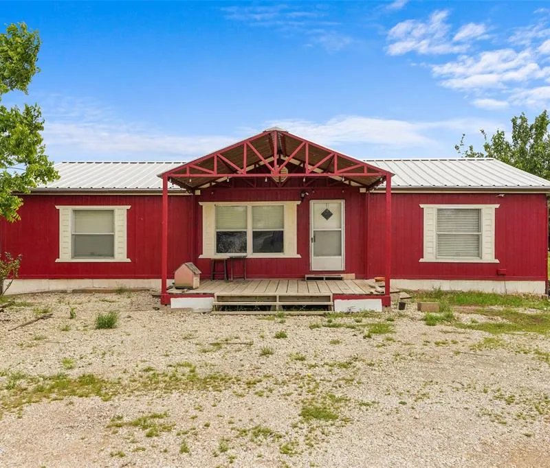 2412 Luisa Lane, Alvarado TX 76009