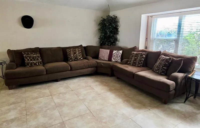 3204 Seaboard Drive, Arlington TX 76014