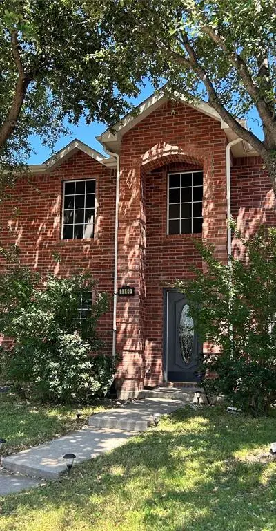 4360 Mesa Drive, Carrollton TX 75010 - Photo 3