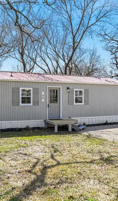 88 Live Oak Street, Alvarado TX 76009 - Photo 3