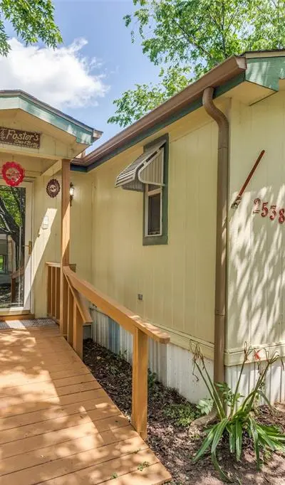 2538 Whiterock Road, Denton TX 76208 - Photo 2