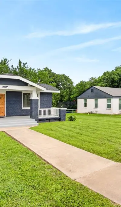 4615 Nolan Street, Fort Worth TX 76119 - Photo 3