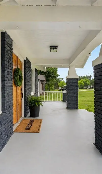 4615 Nolan Street, Fort Worth TX 76119 - Photo 4