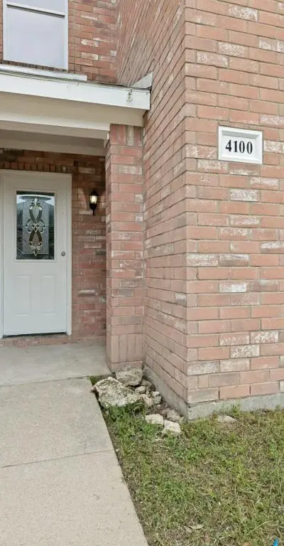 4100 Tiburon Street, Fort Worth TX 76106 - Photo 3