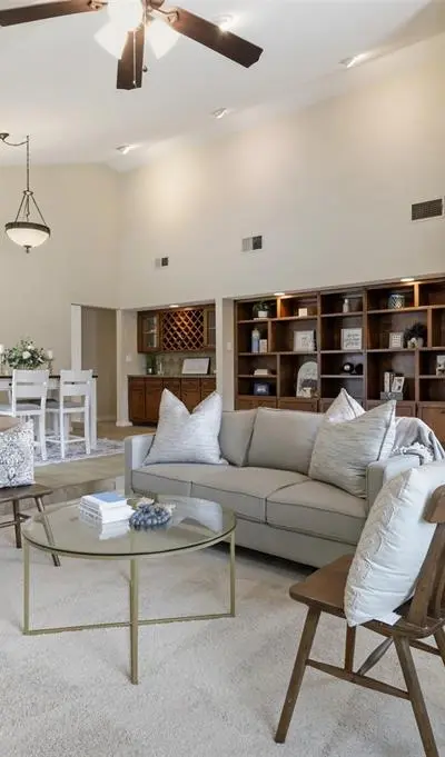 5527 Meadow Oak Street, North Richland Hills TX 76180 - Photo 4