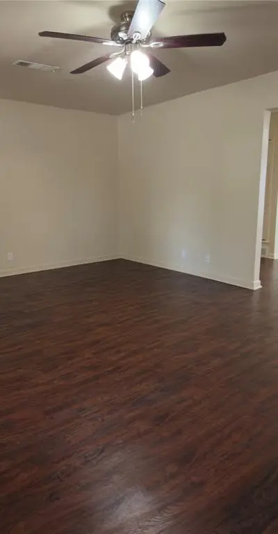 2008 Bradford Drive, Arlington TX 76010 - Photo 3