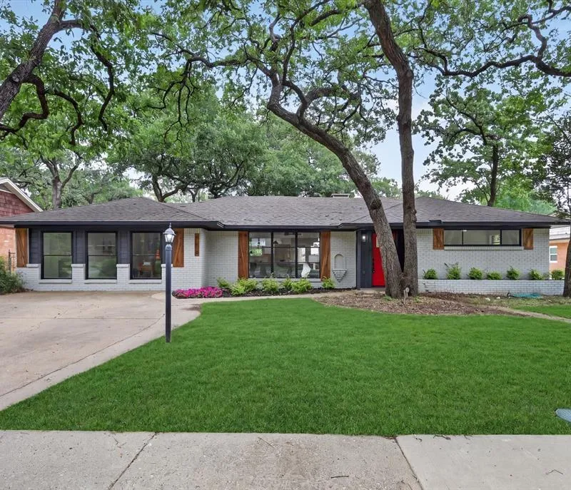 410 Nottingham Drive, Irving TX 75061