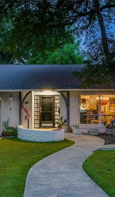 1505 Arizona Avenue, Dallas TX 75216