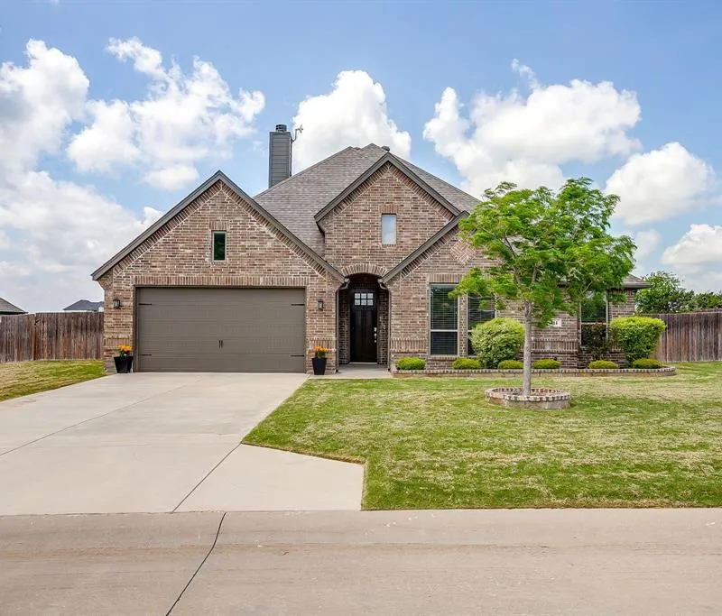 111 Saddle Ridge, Godley TX 76044