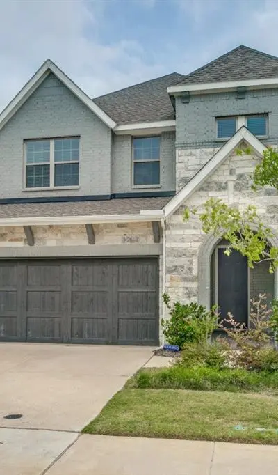 716 Sugar Field Drive, Lewisville TX 75056 - Photo 2