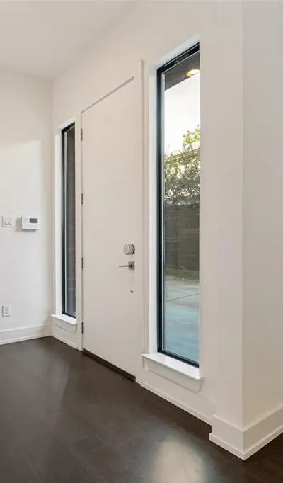 3336 Anchor Court, Dallas TX 75219 - Photo 3