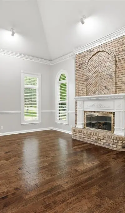 848 Birdsong, Bedford TX 76021 - Photo 5