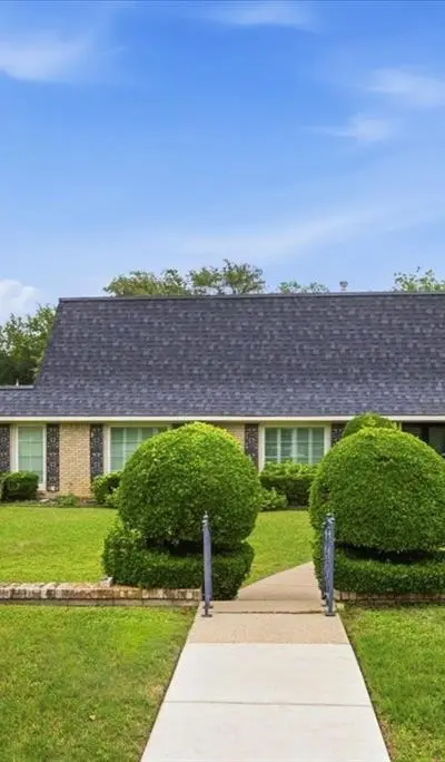 4017 Hildring Drive E, Fort Worth TX 76109 - Photo 2