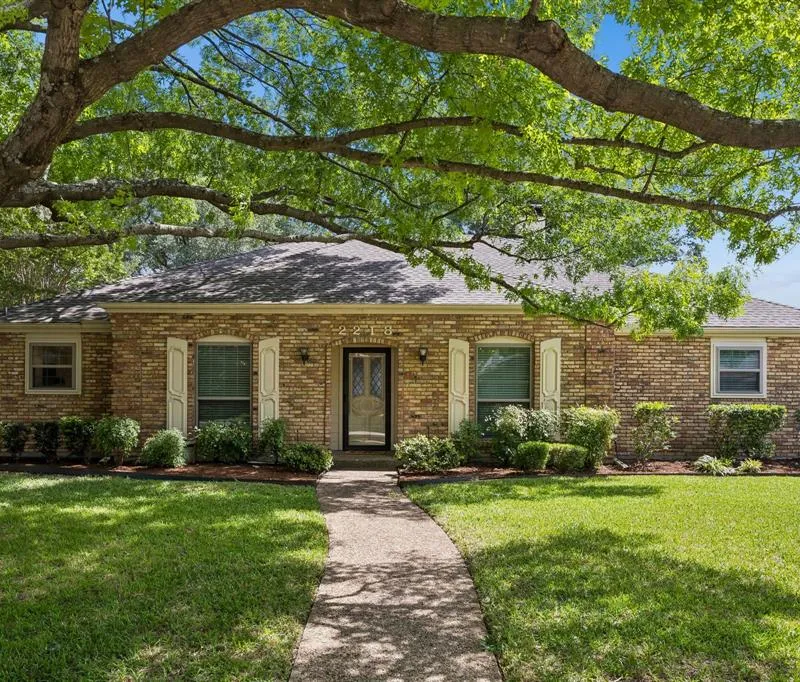 2218 Acacia Street, Richardson TX 75082