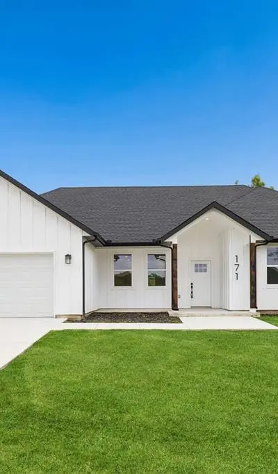 171 Tryall Court, Runaway Bay TX 76426