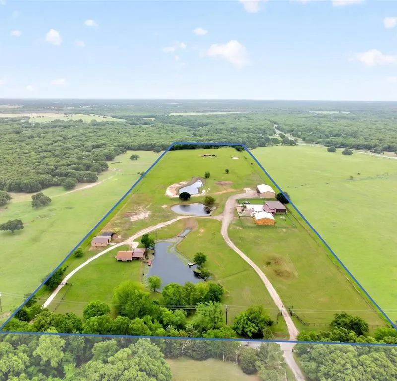 10315 County Road 2434, Poetry TX 75160