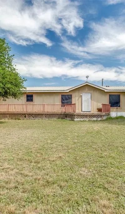843 County Road 4900, Trenton TX 75490 - Photo 2