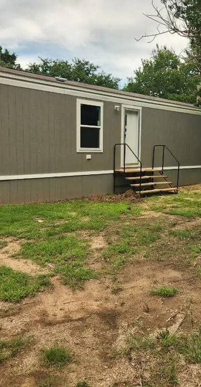 77 Rayburn Drive, Gordonville TX 76245 - Photo 2