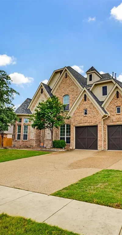 7315 Vienta Point, Grand Prairie TX 75054