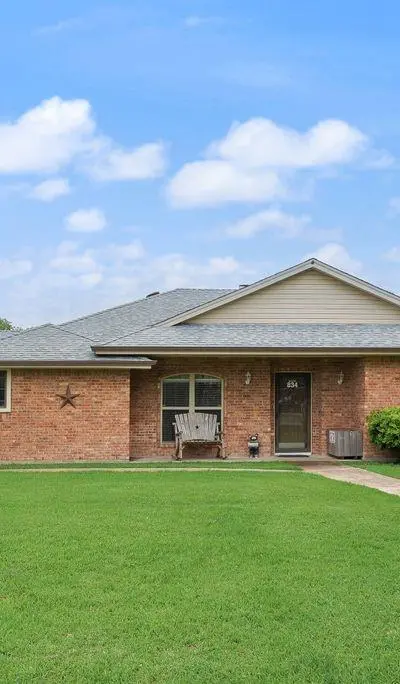 834 Rock Creek Lane, Red Oak TX 75154