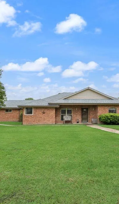 834 Rock Creek Lane, Red Oak TX 75154 - Photo 2