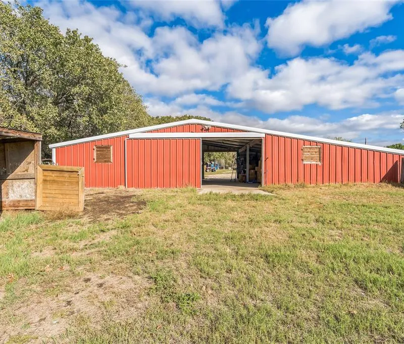 5094 E Mckinney Street, Denton TX 76208