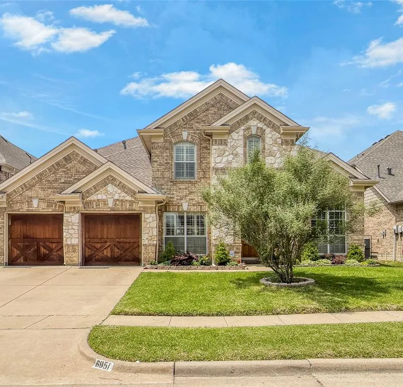 6951 Sea Harbor Drive, Grand Prairie TX 75054