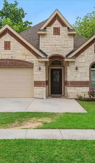 502 Ritchey Street, Gainesville TX 76240 - Photo 3