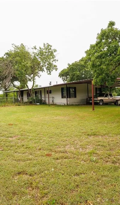 5716 Thousand Oaks Drive, Joshua TX 76058 - Photo 3