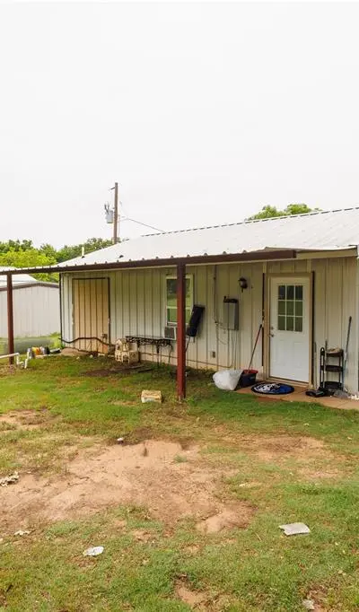 5716 Thousand Oaks Drive, Joshua TX 76058 - Photo 5