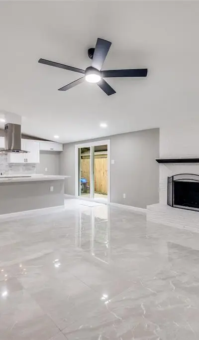 3605 Daniel Drive, Arlington TX 76014 - Photo 2