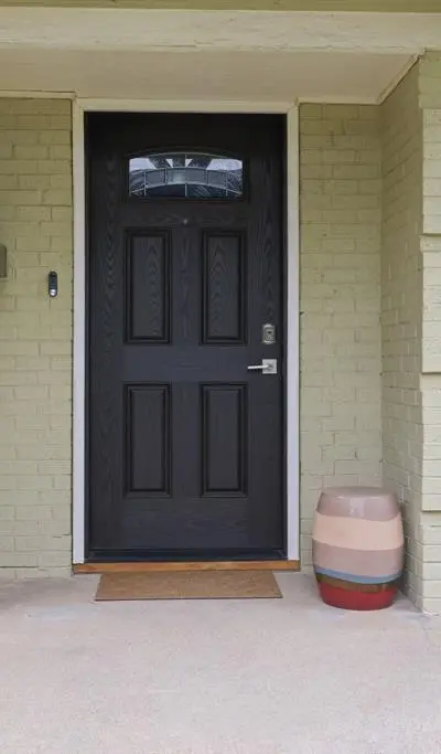 2725 Ryan Place Drive, Fort Worth TX 76110 - Photo 5