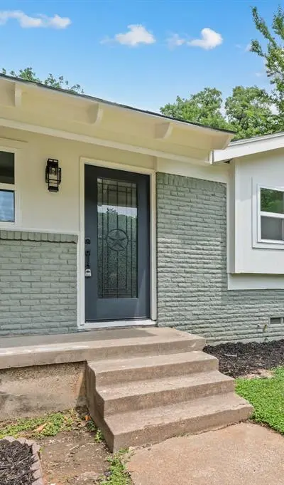 1307 Ravenwood Drive, Arlington TX 76013 - Photo 5