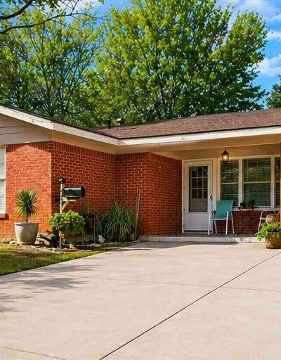 3404 Livingston Avenue, Fort Worth TX 76110 - Photo 3