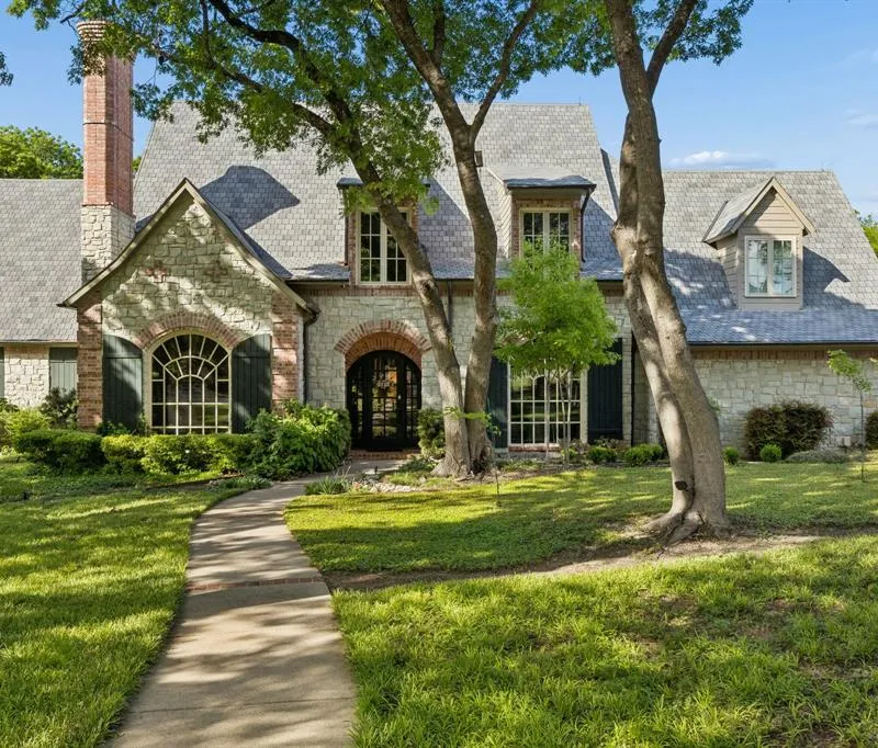 1 Woody Crest Circle, Fairview TX 75069